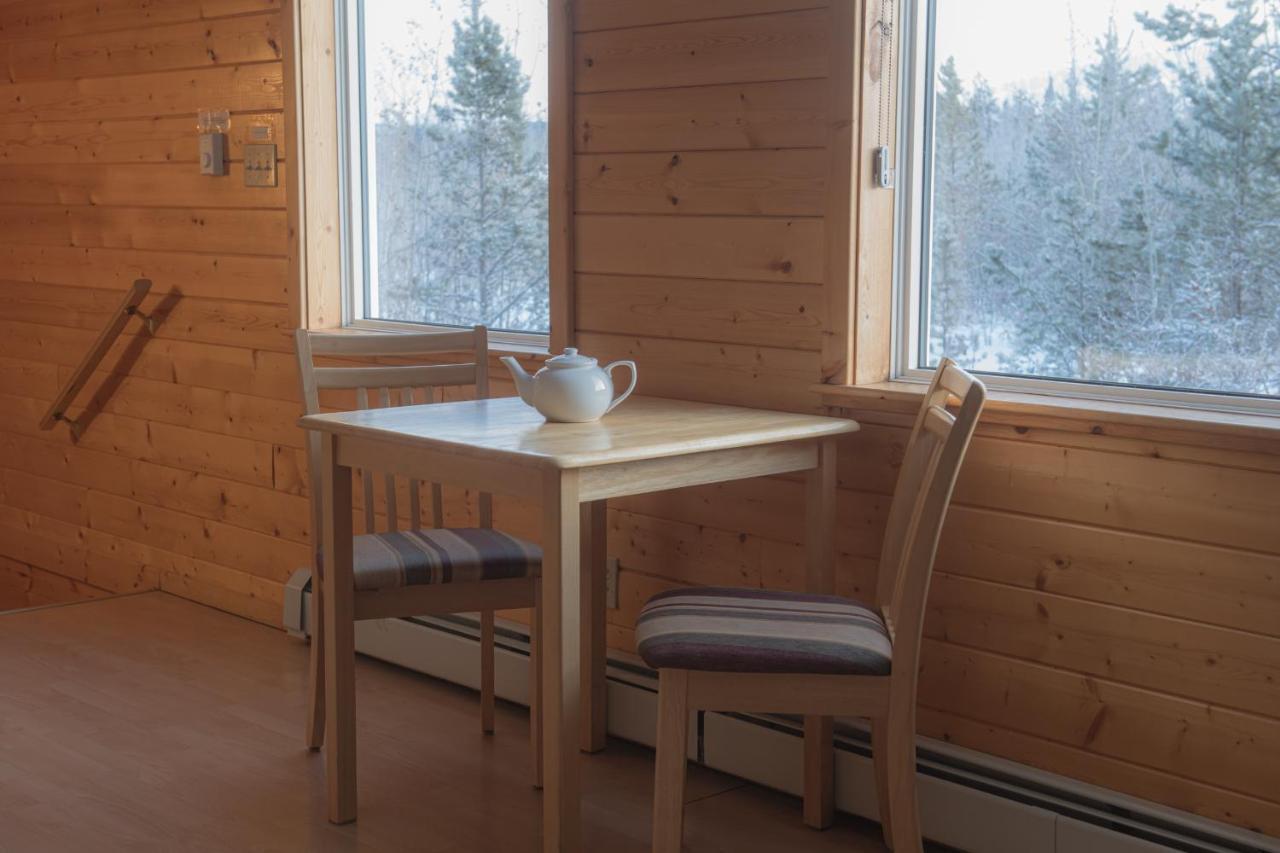 Sundog Retreat Hotell Whitehorse Exteriör bild